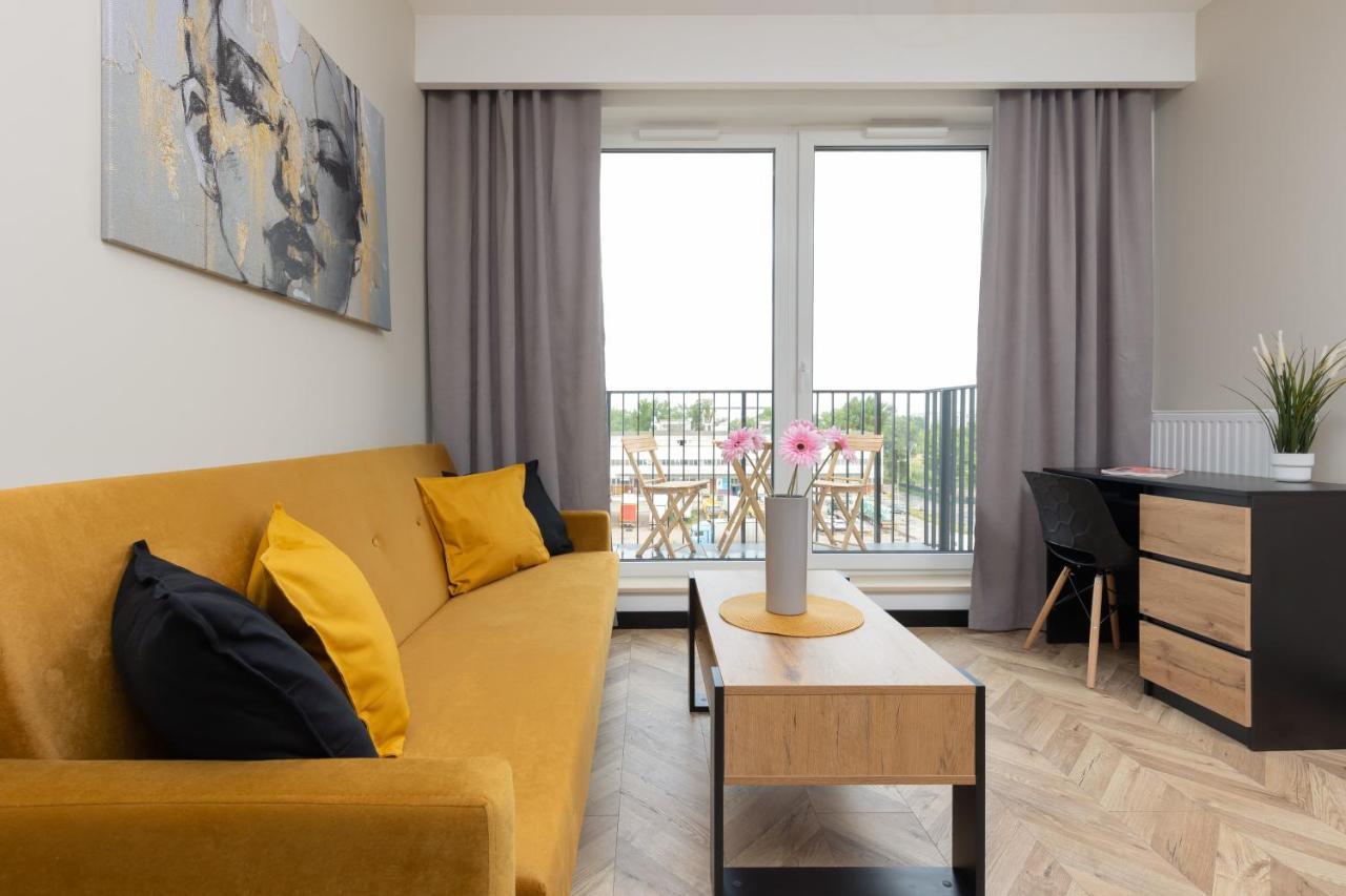 Home Factory Estate Praga Kotsisa By Noclegi Renters Warsaw Luaran gambar