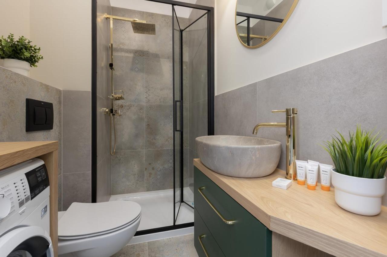 Home Factory Estate Praga Kotsisa By Noclegi Renters Warsaw Luaran gambar
